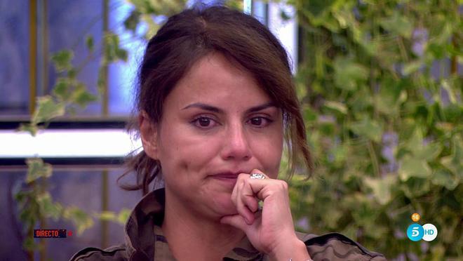 Mónica Hoyos no pudo soportar la tensión tras la discusión