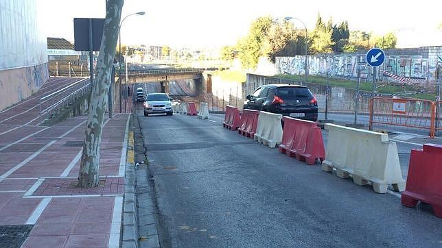 Carriles abiertos en el paso soterrado de la avenida de España que quedó afectado por lluvias