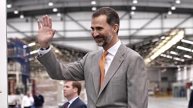 Don Felipe durante la visita