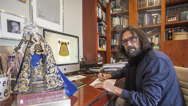Rafael de Rueda dibuja el nuevo manto de la Virgen de la ...