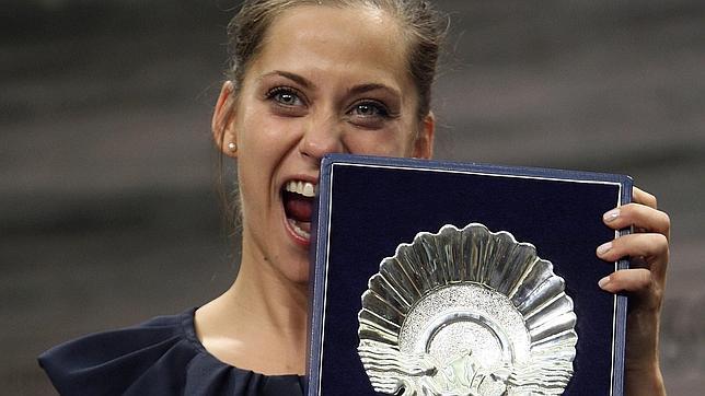 La sevillana María León se hace con la Concha de Plata
