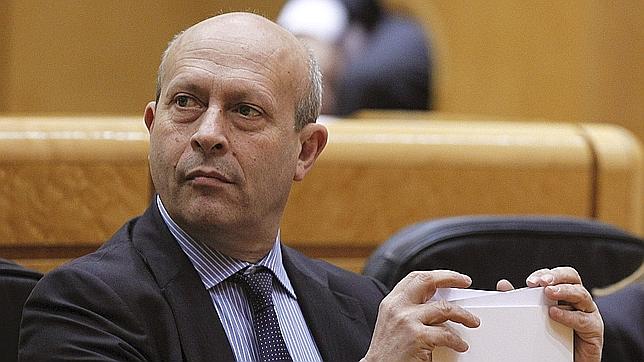 Wert insiste en el riesgo de trasladar el 'Guernica'