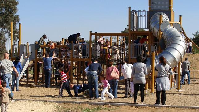 El PSOE acusa al Ayuntamiento de «abandonar» el Parque del Tamarguillo