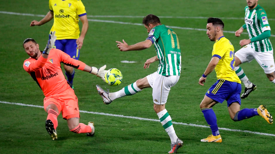 Betis - Cádiz: De menos a más