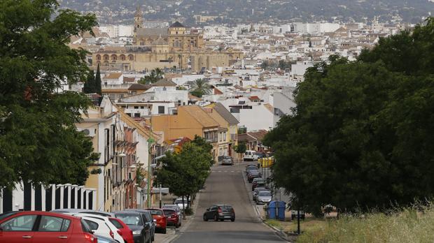 El Campo de la Verdad, con la Mezquita al fondo