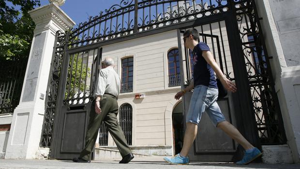 Imagen de la entrada a la Gerencia de Urbanismo de Córdoba
