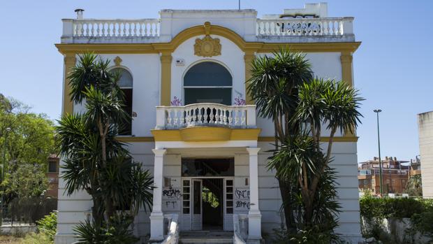 Vista del local de «Don Ángelo´s» en Sevilla, donde se pagó con la tarjeta de la FAFFE