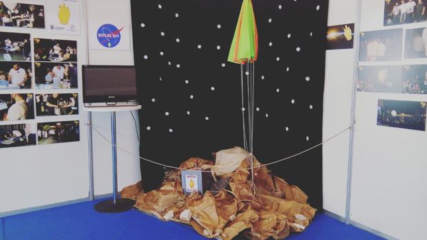 Restos de la cápsula enviada a la estratosfera con el bojito