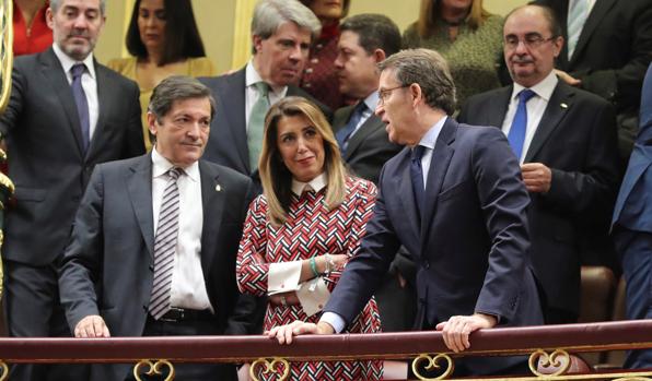 Susana Díaz en la tribuna del Congreso junto a Fernández, Feijóo, Lambán y García Page