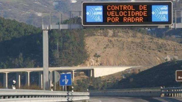 El conductor fue detectado por un radar