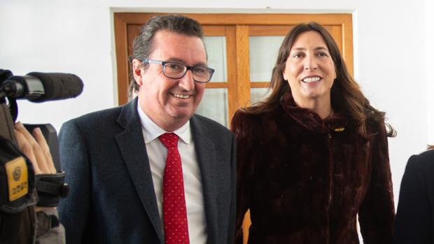 Manuel Andrés González y Loles López