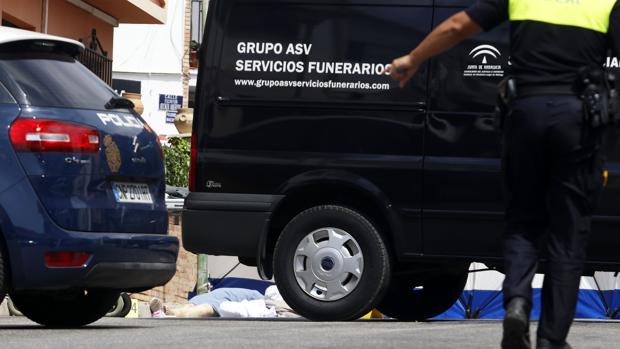 La mujer fue abatida supuestamente por su hijo con una escopeta de caza