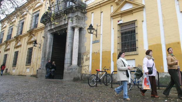 La Universidad de Córdoba licita la gestión de las cafeterías de Rabanales y Filosofía y Letras