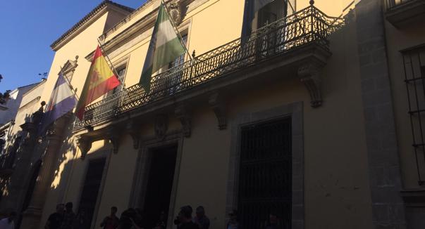 Aún queda pendiente de restablecer muchos de los servicios ciudadanos