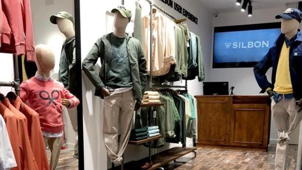 La marca Silbon abre su primera tienda mixta en Cádiz