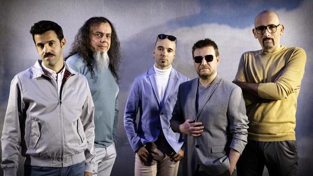 La Fundacion Tony Manero Regresa A Sevilla Con La Gira Lugares Comunes abc de sevilla