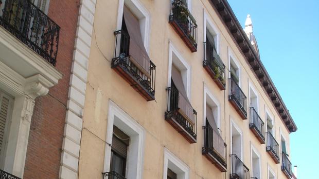 Edificio en cuya segunda planta vivía la familia Espín y que era frecuentado por Bécquer