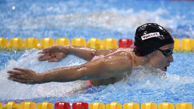 Belmonte durante las semifinales de los 200 metros mariposa