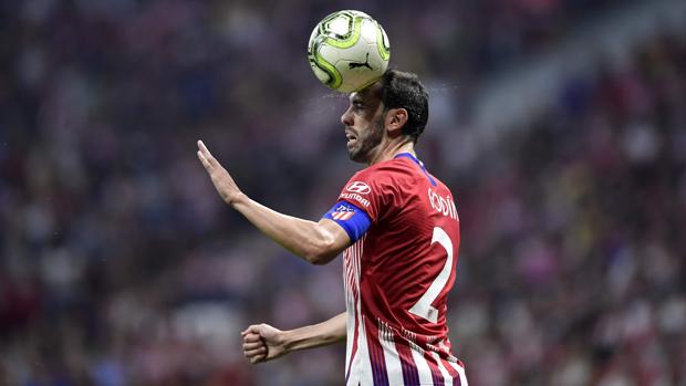 Diego Godín en el reciente partido ante el Inter