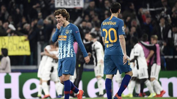 Griezmann y Juanfran, desolados tras la derrota