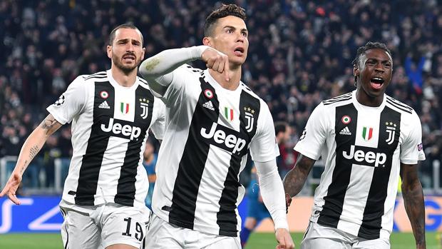 Cristiano celebre uno de sus goles
