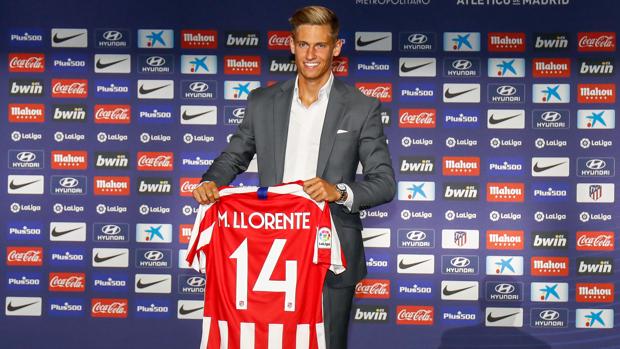 Marcos Llorente, durante su presentación con el Atlético