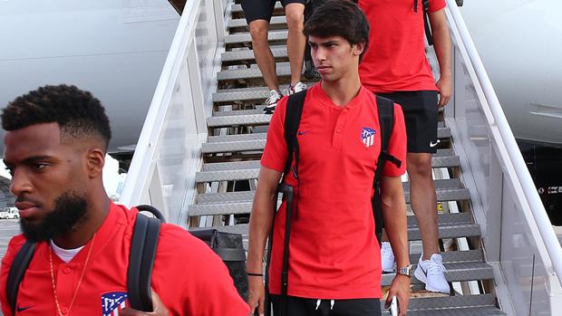 Lemar y Joao Félix, a su llegada a Dallas