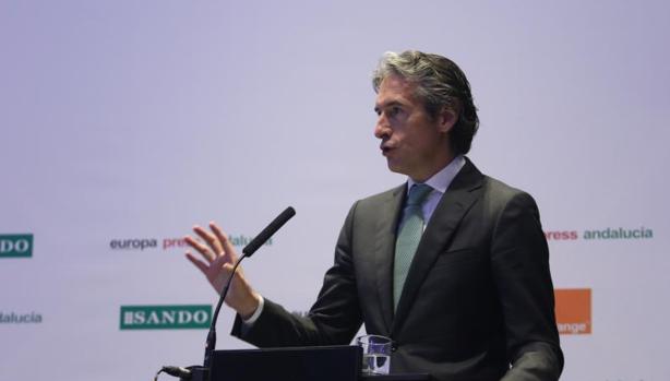 El ministro de Fomento, Íñigo de la Serna