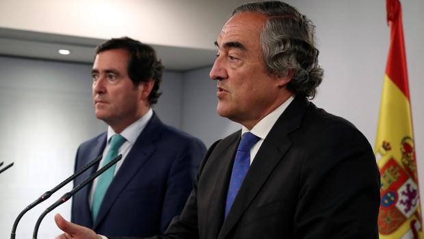 Garamendi y Rosell, hoy, tras reunirse con los sindicatos y el presidente Sánchez