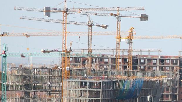 Bloques de pisos en construcción