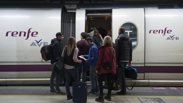 Lanzamiento de nuevos servicios y salida al exterior, ejes del plan estratégico de Renfe