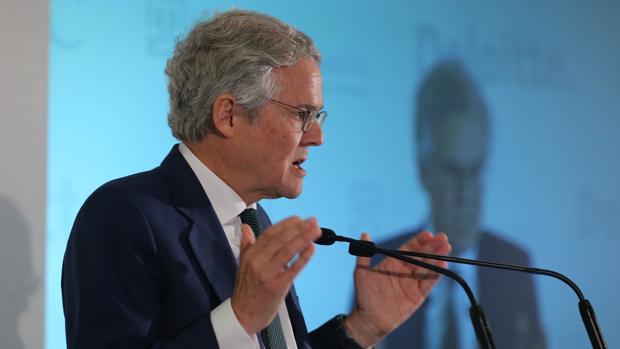 El presidente de la CNMV, Sebastián Albella