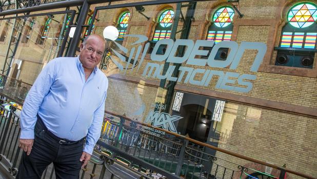 Luis C. Millán, en el multicines del centro comercial Plaza de Armas, que abrirá el viernes 21 de junio