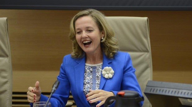 La ministra de Economía, Nadia Calviño,