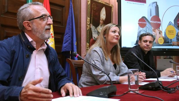 Juan Manuel Flores en primer plano