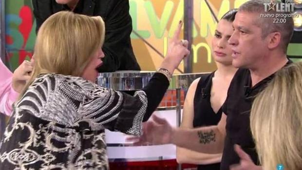 Belén Esteban ataca a Gustavo González