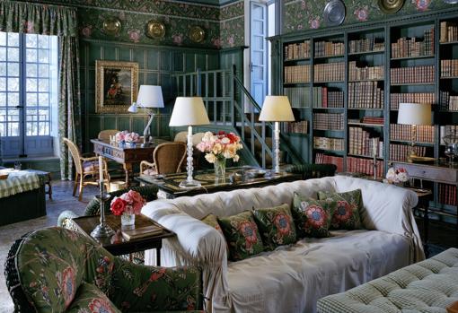 El salón de Villa Frescot, en la colina de Turín