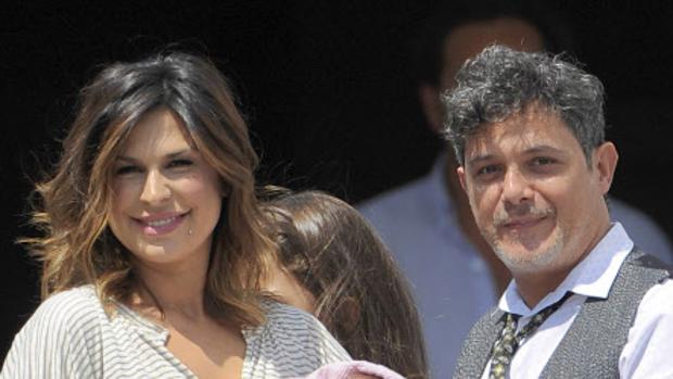 Alejandro Sanz y su mujer, Raquel Perera