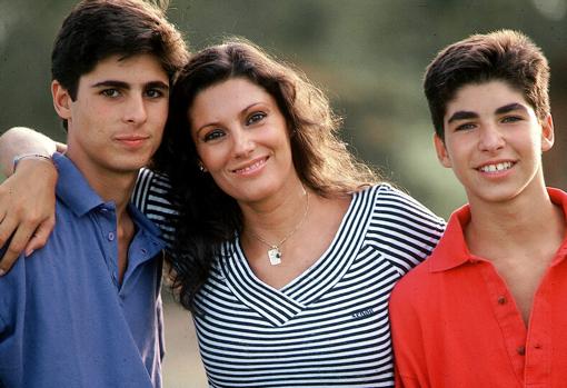 Ordoñez, junto a Cayetano y Fran Rivera