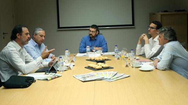 Barea, Caballero, Fernández, Velasco y Cantaert, durante el Foro