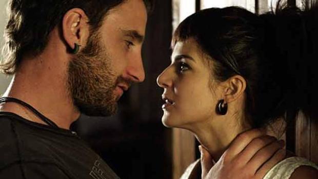 Dani Rovira y Clara Lago en una secuencia de «Ocho apellidos...»