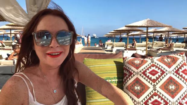 Lindsay Lohan en Miconos (Grecia)