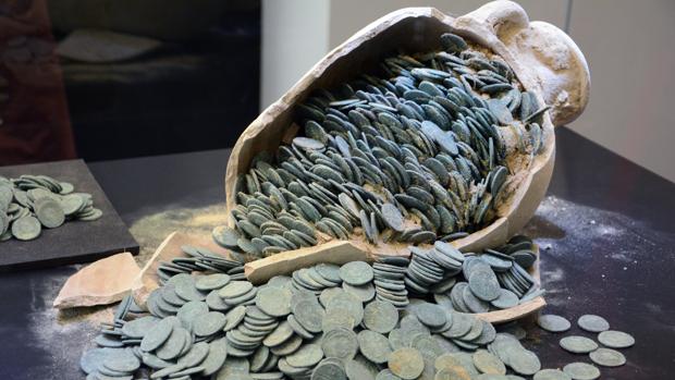 Monedas del tesoro de Tomares