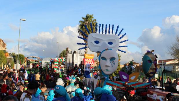 Pasacalles del carnaval de Gines