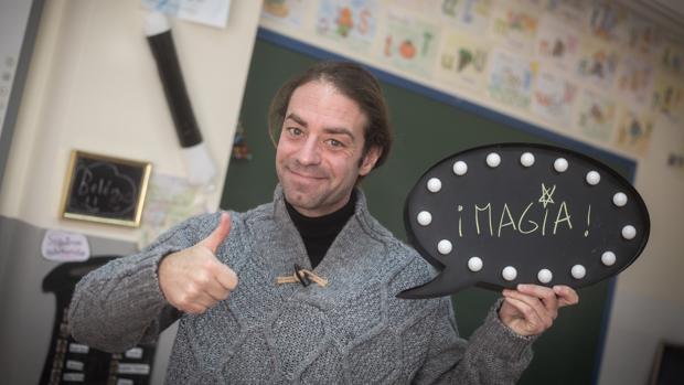 Xuxo Ruiz en su clase