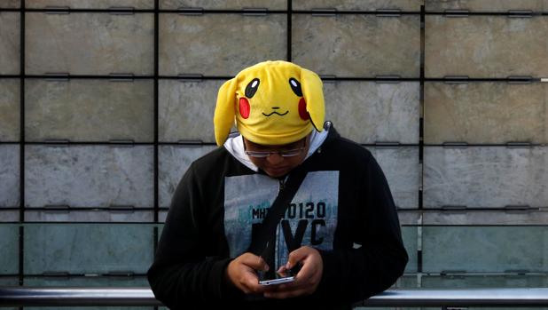 Un fan juego al Pokémon Go