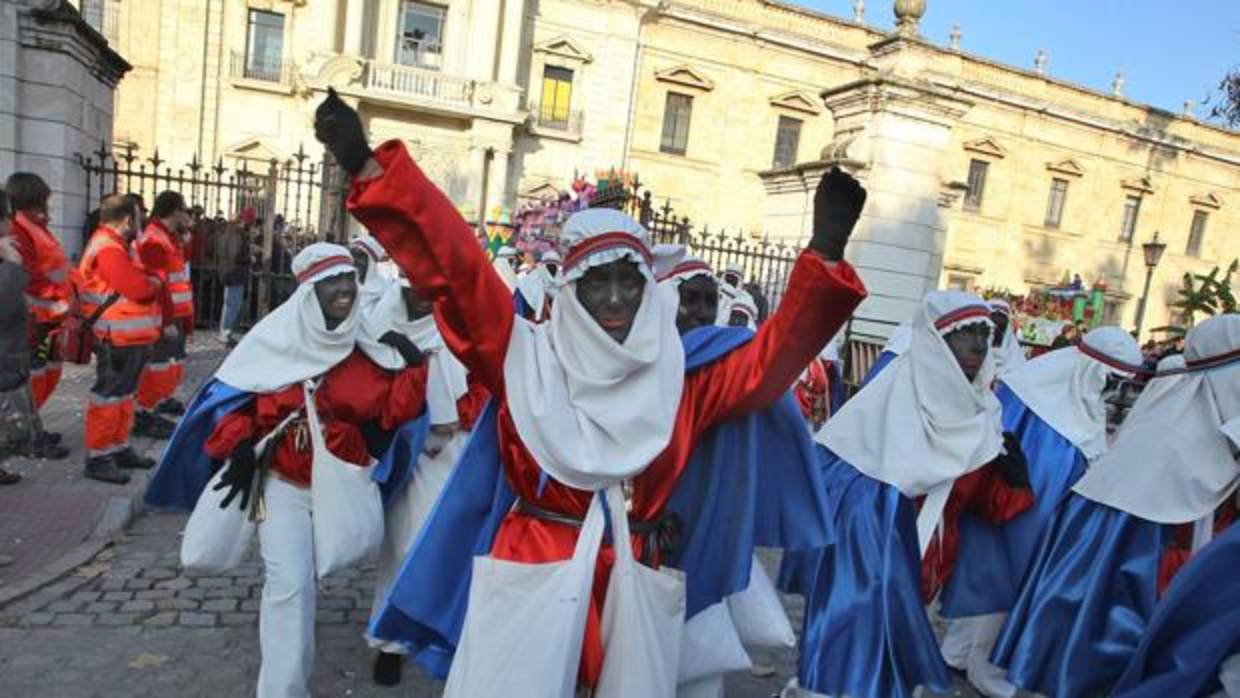 Cuanto Cuesta Salir En La Cabalgata De Los Reyes Magos De Sevilla