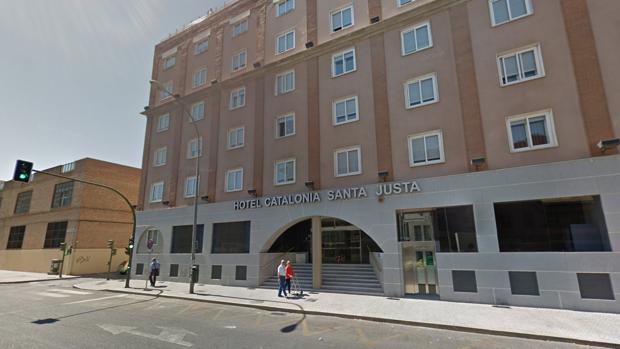 Hotel Catalonia Santa Justa, en José Laguillo