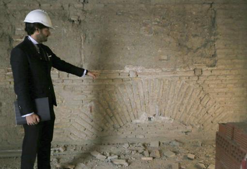 El arquitecto Ignacio Toribio en el edificio de la Encarnación