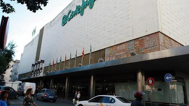 Todos los centros comerciales de la capital abren este viernes 12 de octubre